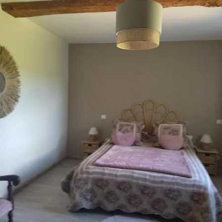 Domaine De Loli Ferienhaus